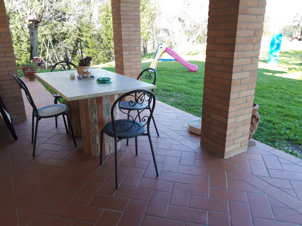 appartamenti|PT_patio Agriturismo Montemari